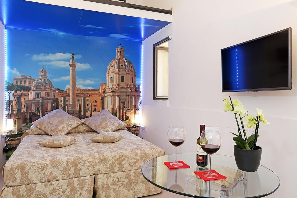 Myrome Navona Roma
