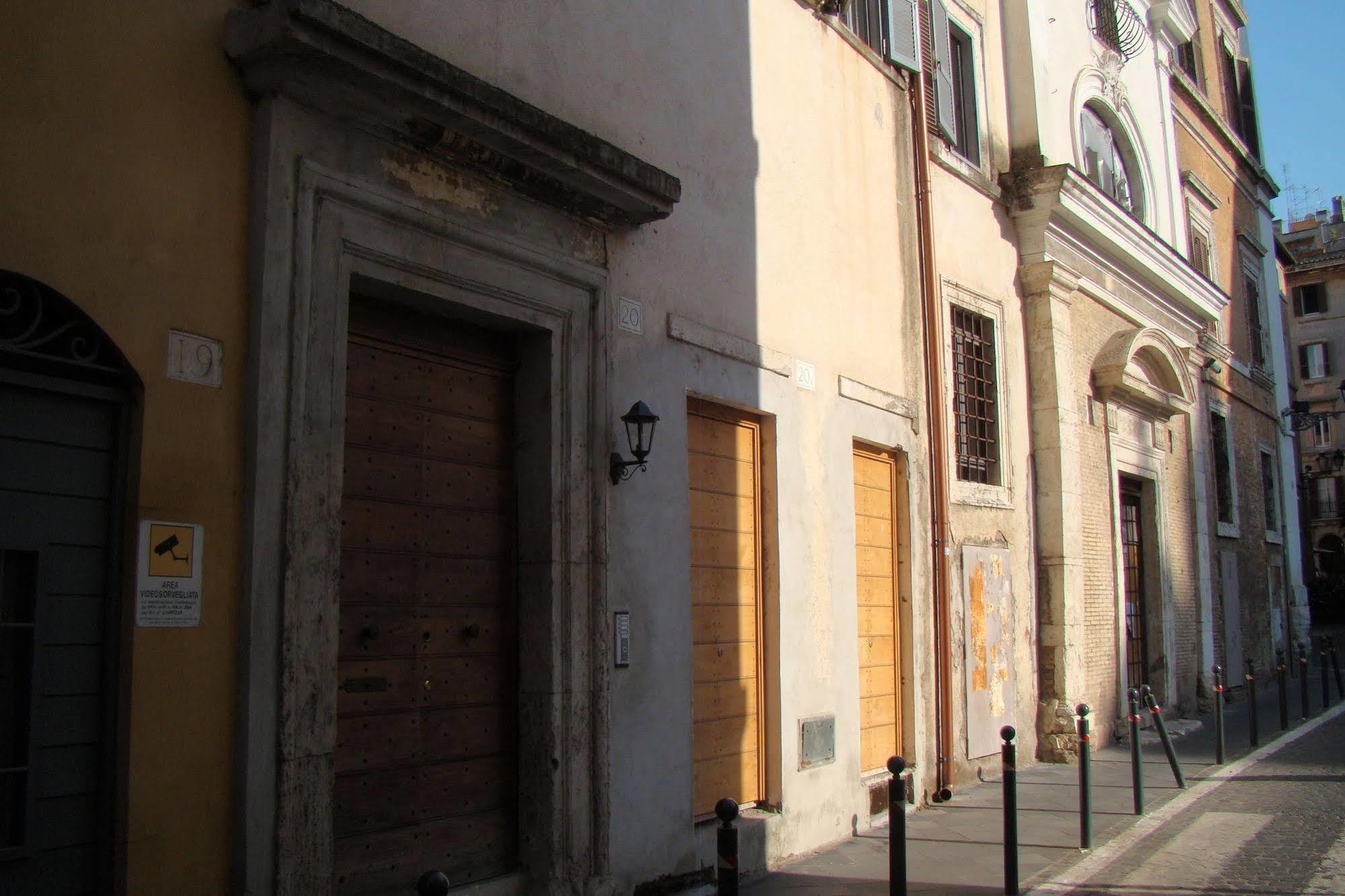 Affittacamere Myrome Navona 3*
